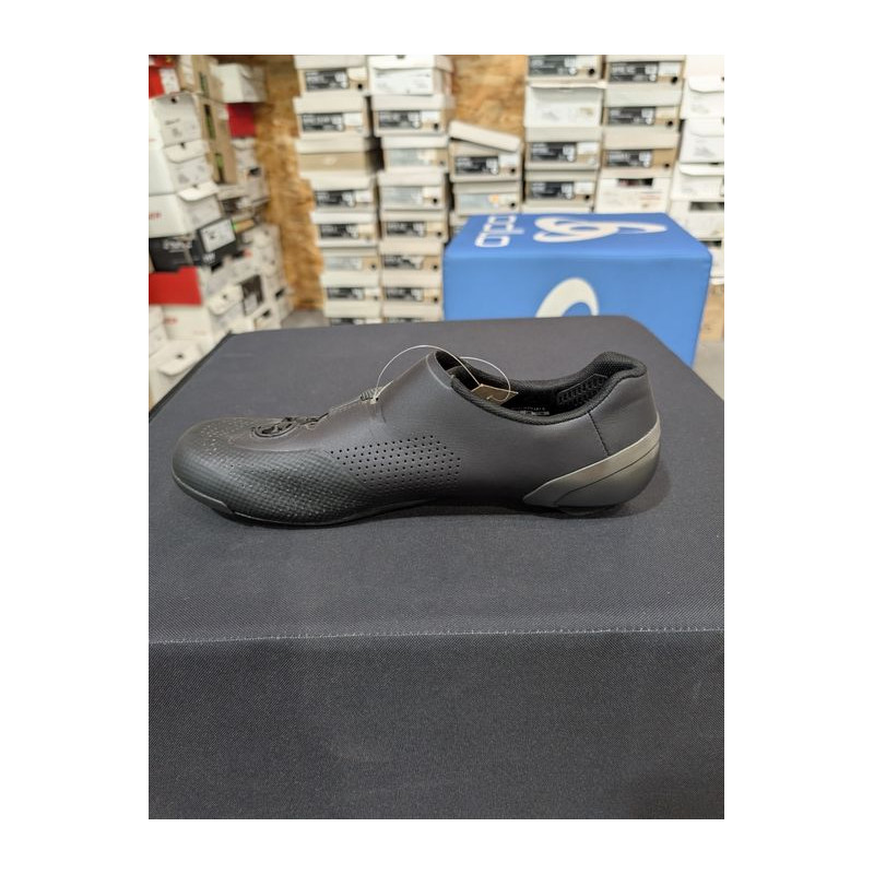 Buty rowerowe Shimano RC902 S-PHYRE r.44