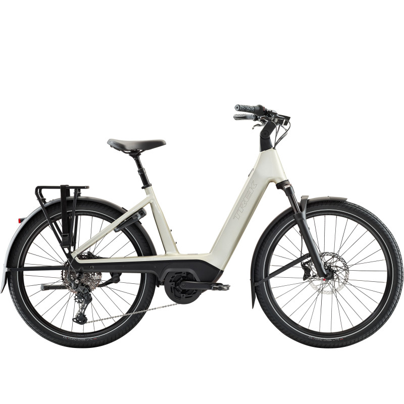 Rower TREK Charter+ 5 R10 540 Wh o niskim przekroku